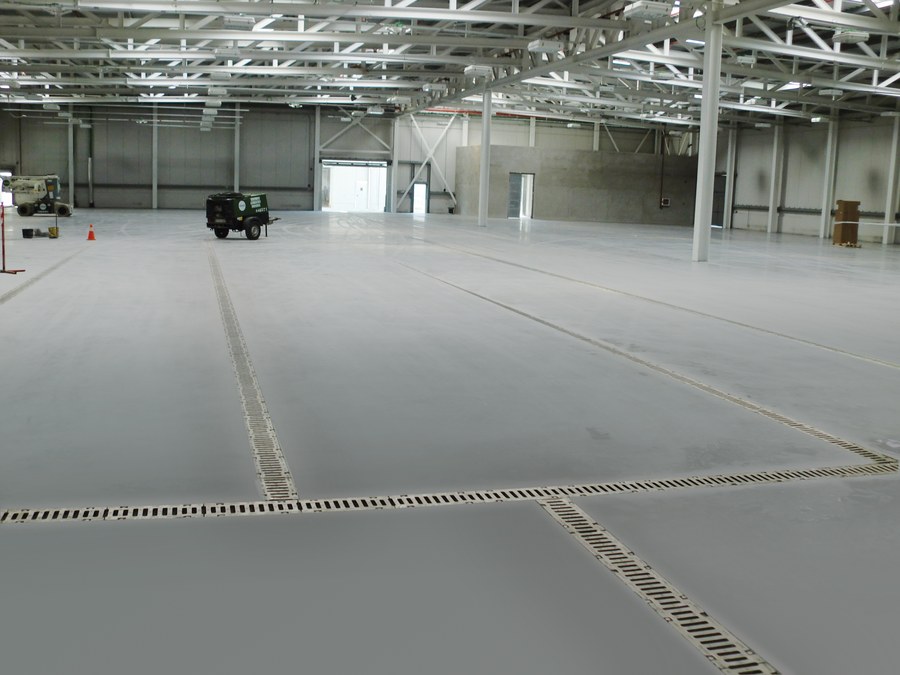 Complete ULMA pipeline and drainage solution in Mercadona´s logistics warehouse in Abrera
