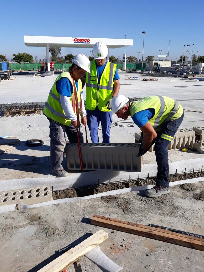 Costco Wholesale opts for ULMA drainage channels