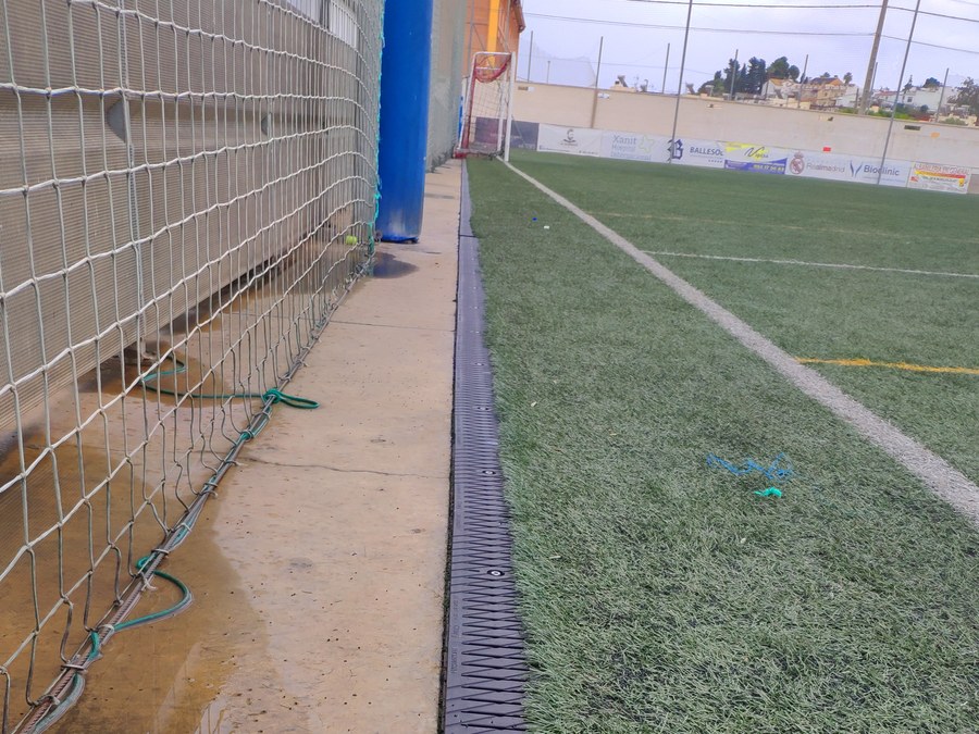 More than 11,000 ULMA special gratings on 24 football pitches in Malaga
