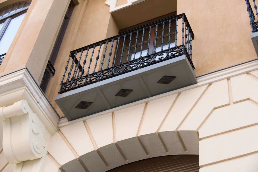 Special piece for balcony in emblematic Valladolid façade