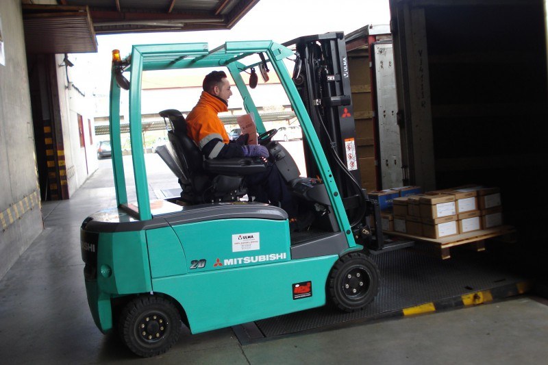 The Moldtrans Group replace their diesel counterbalance fork-lift trucks with electric ones