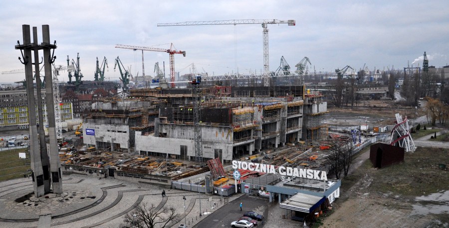 ULMA Construcción erects the European Solidarity Centre in Poland