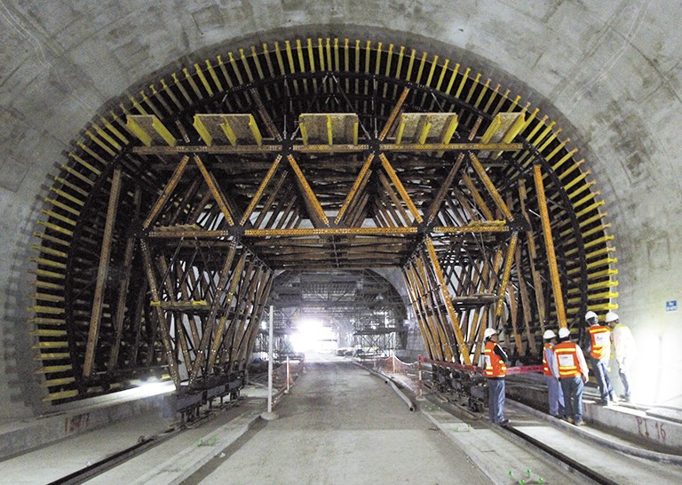 ULMA takes part in the construction project of the Santa Rosa Tunnel in Peru