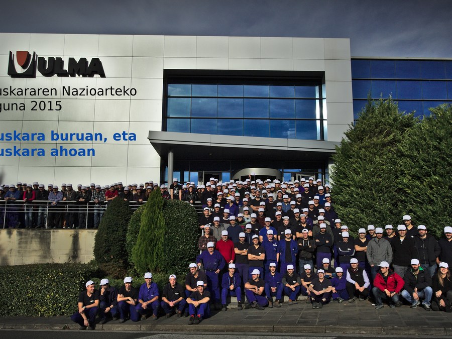 Día Internacional del Euskera en ULMA, un día emocionante con la participación de los trabajadores de todos los negocios del Grupo ULMA