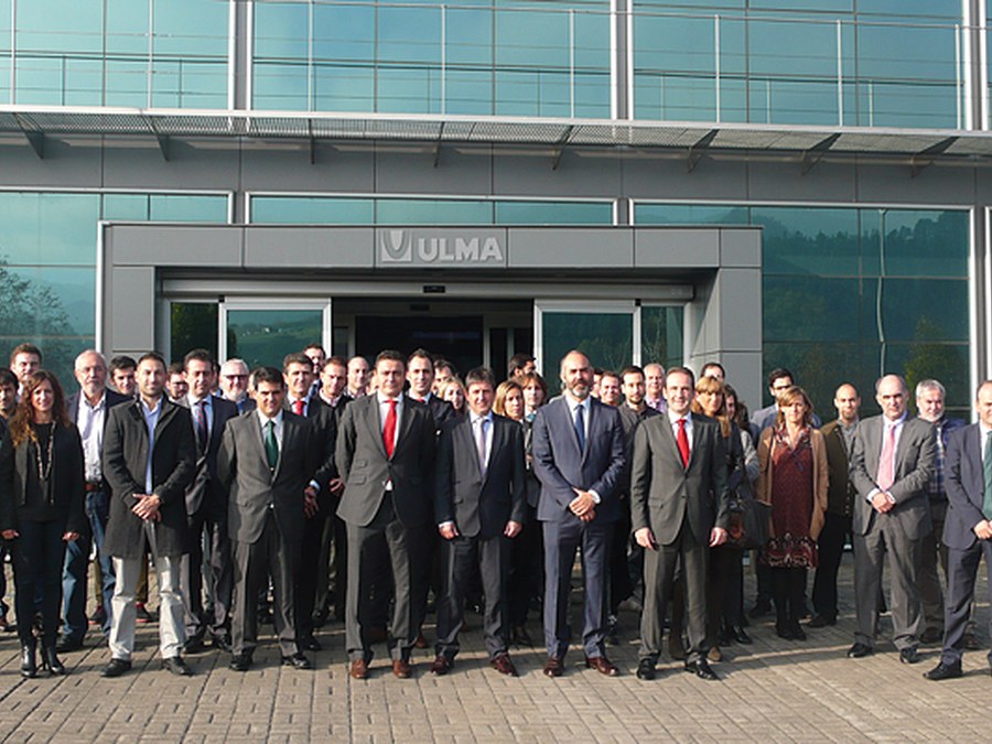 Cerca de 40 PYMES visitaron, de la mano del Santander, el Grupo ULMA.