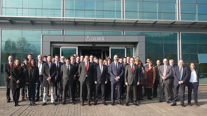 Cerca de 40 PYMES visitaron, de la mano del Santander, el Grupo ULMA.