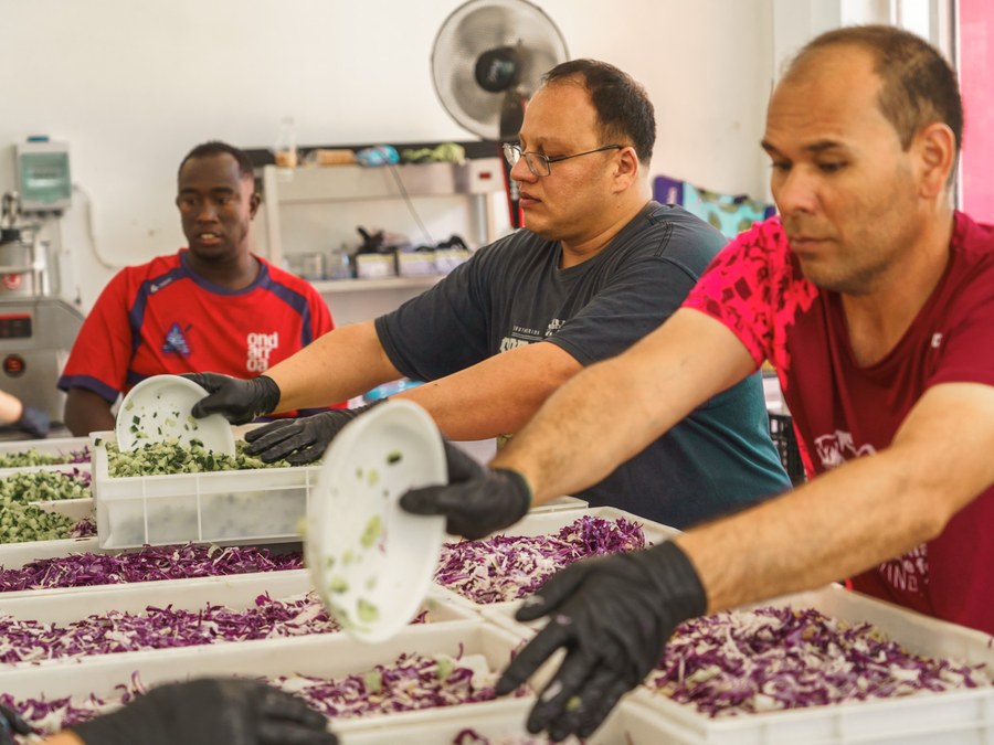 Recogida solidaria de arroz en ULMA