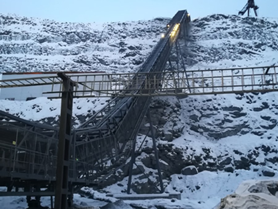 ULMA Conveyor Components visita una mina de hierro en Rusia