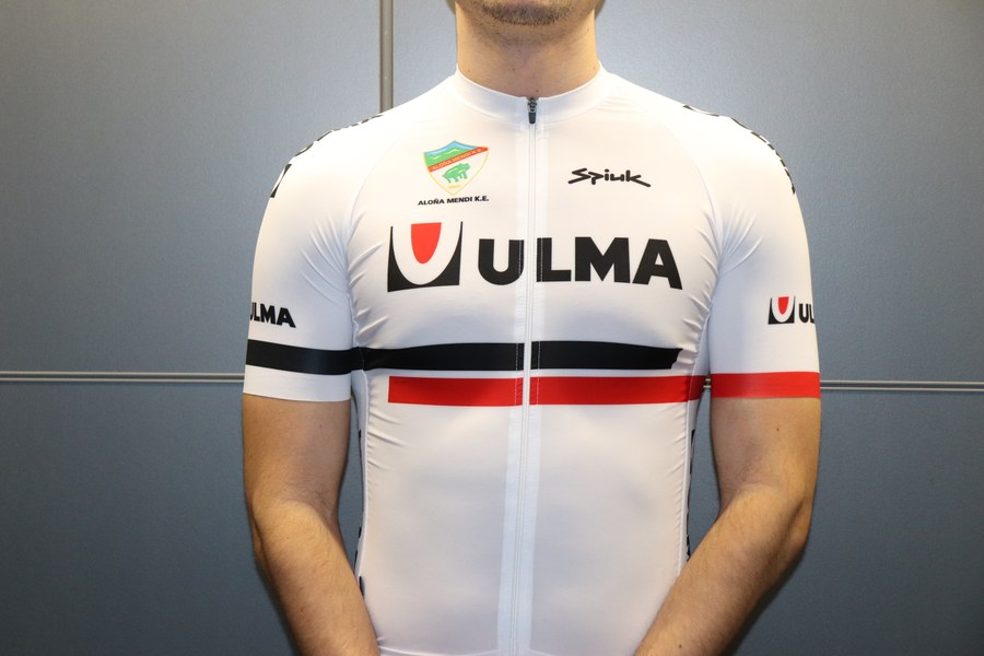 ULMA estrena nueva equipación ciclista para sus equipos cadetes y juveniles del Aloña Mendi