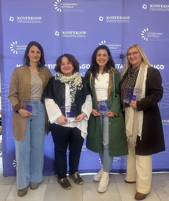 ULMA Forged Solutions participó en un encuentro que destacó el papel clave de las mujeres en el cooperativismo y reforzó su compromiso con la igualdad.